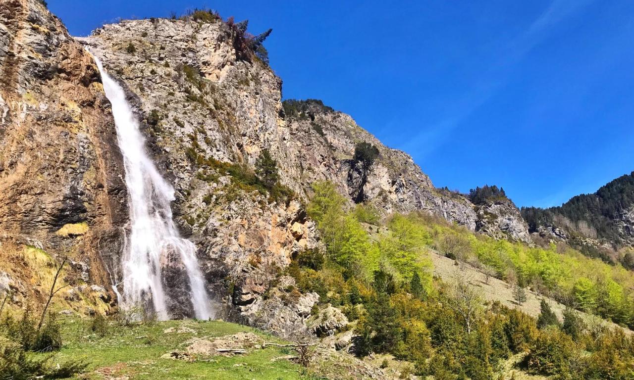 Camping Valle De Bujaruelo Торла Екстер'єр фото