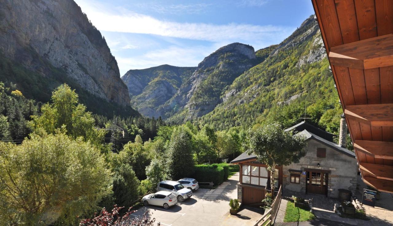 Camping Valle De Bujaruelo Торла Екстер'єр фото